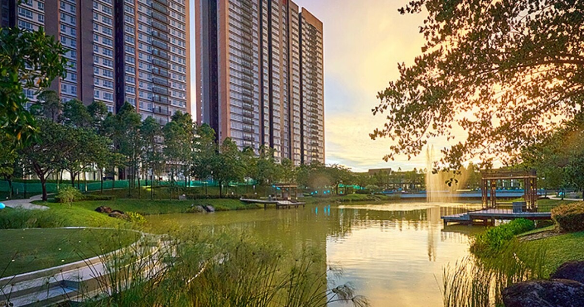 Lakefront Condominiums Emerald Hills, Alam Damai, Cheras New
