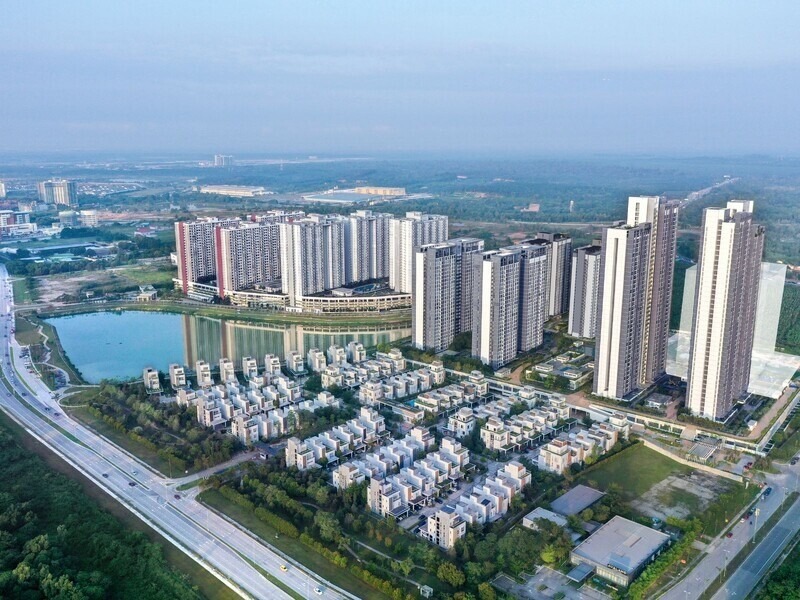 Freehold Lakeside Condominium, Sanderling 2 @ Cyberjaya